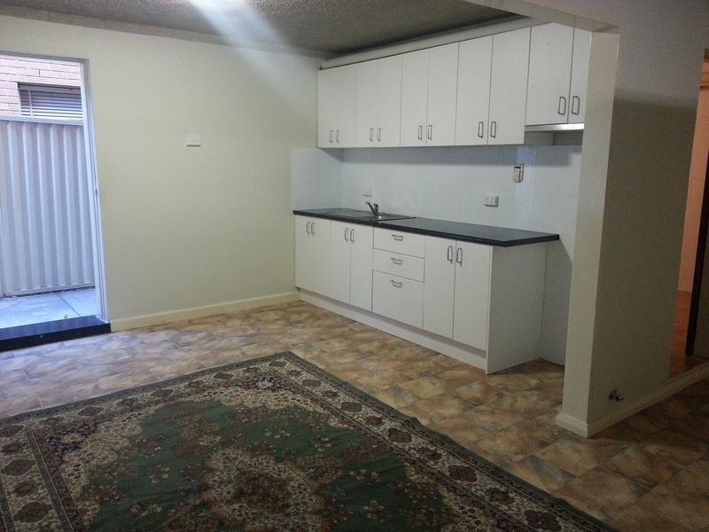 2/24 John Street, Bardwell Valley NSW 2207