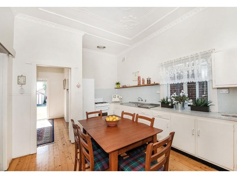 33 William Street, Earlwood NSW 2206