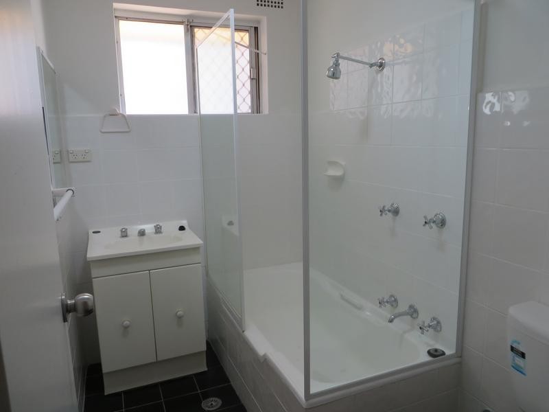 6/16 Rome Street, Canterbury NSW 2193