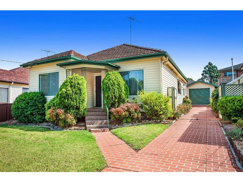86 Coleridge Street, Riverwood NSW 2210