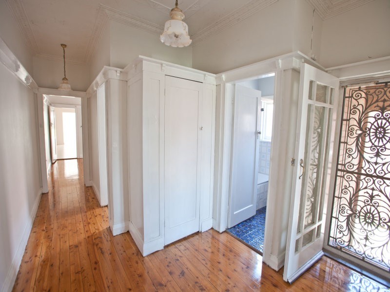 419 Homer Street, Earlwood NSW 2206