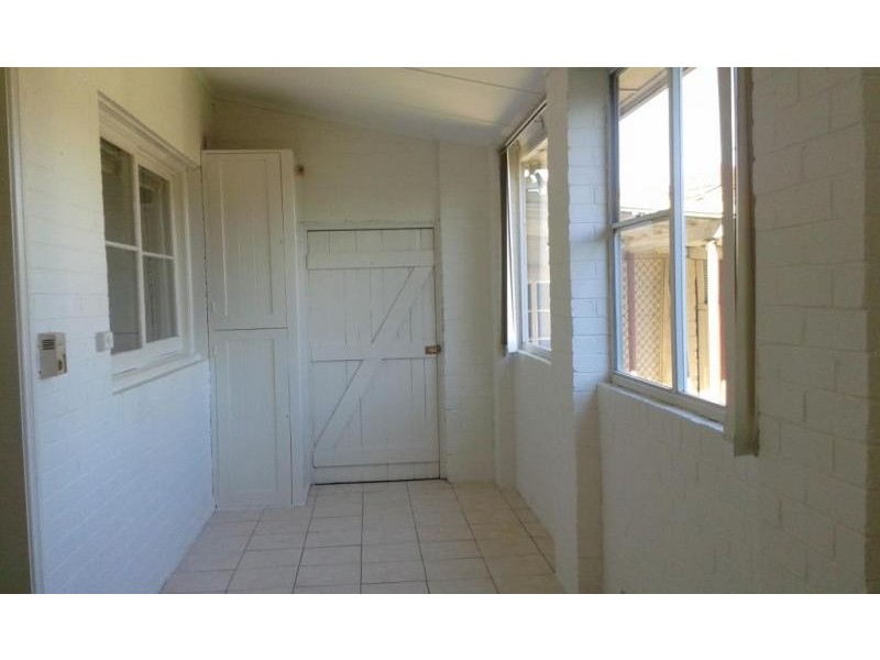 43 Glenview Avenue, Earlwood NSW 2206