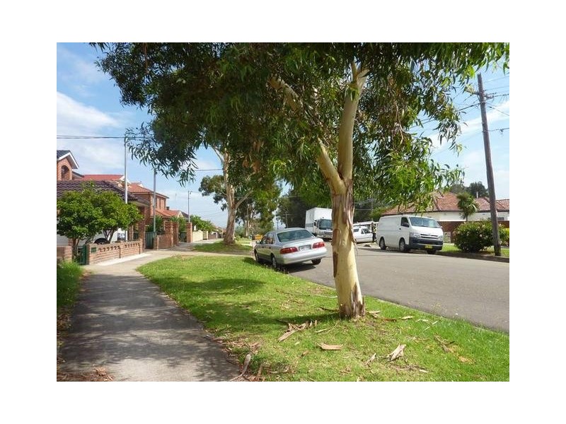 43 Glenview Avenue, Earlwood NSW 2206