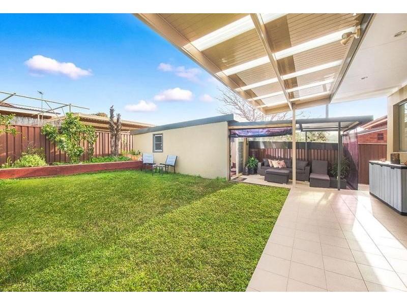 6 McGrath Avenue, Earlwood NSW 2206