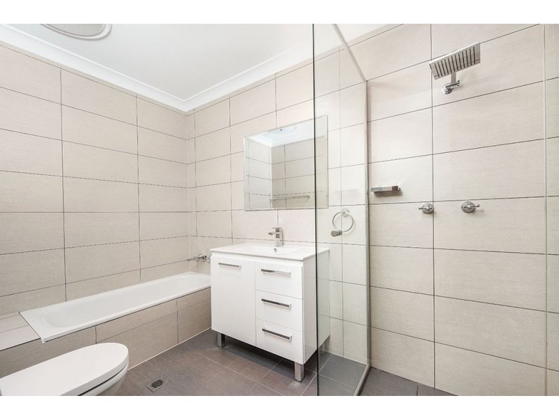 24 Narani Crescent, Earlwood NSW 2206