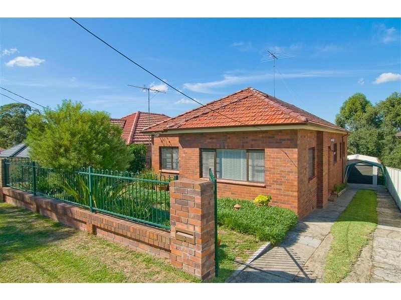 5 Johnston Street, Earlwood NSW 2206
