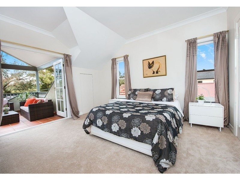 10 Vera Avenue, Earlwood NSW 2206