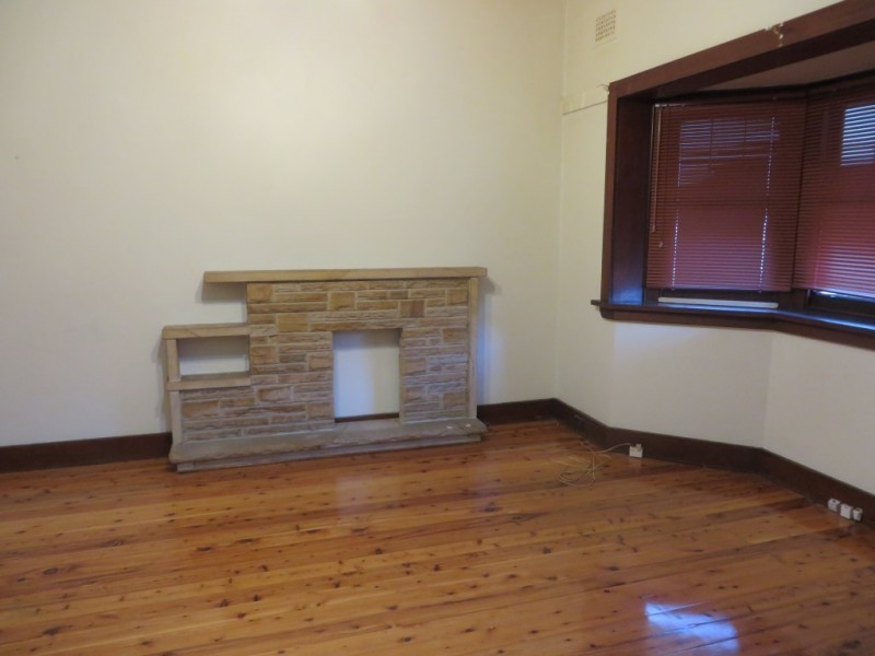 1 Charleston Avenue, Earlwood NSW 2206