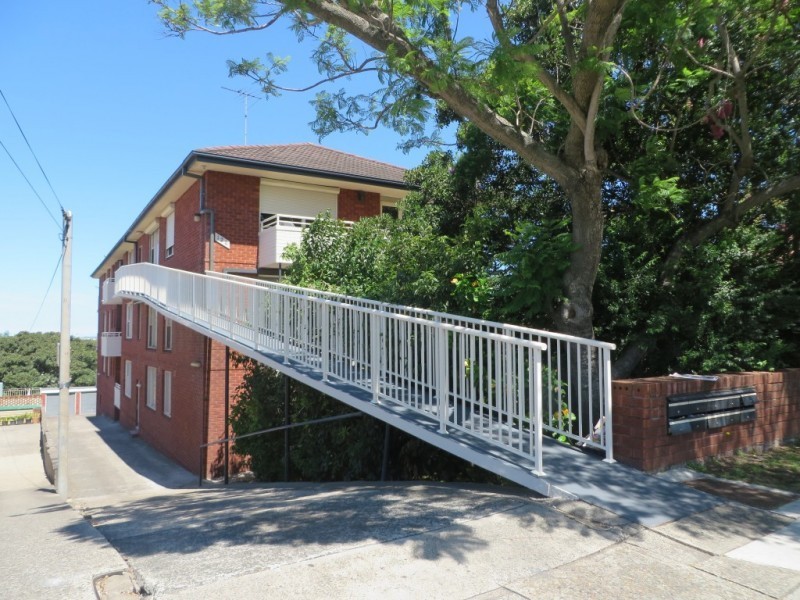 2/126 Homer Street, Earlwood NSW 2206