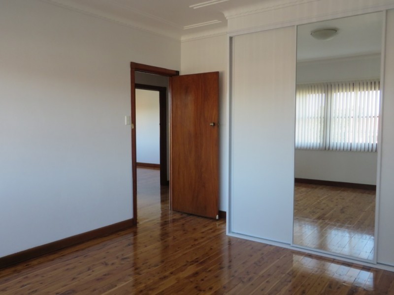 1 Carrisbrook Avenue, Bexley North NSW 2207