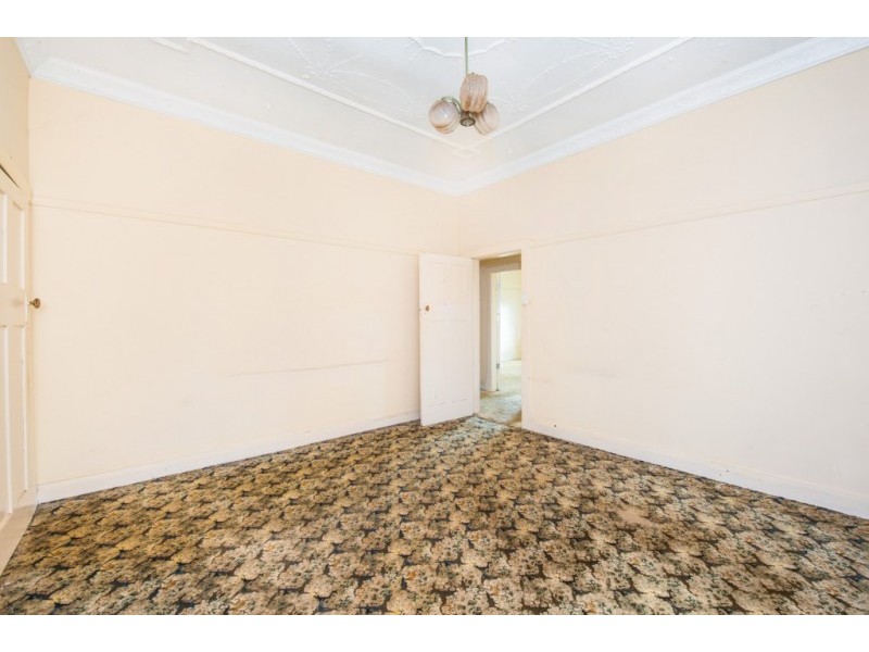 12 Wellington Road, Earlwood NSW 2206