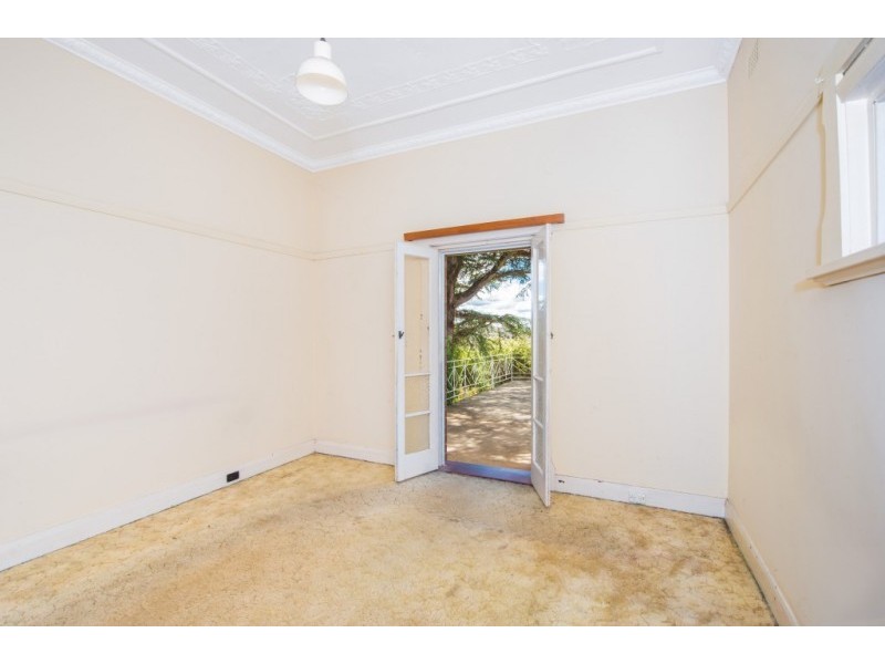 12 Wellington Road, Earlwood NSW 2206