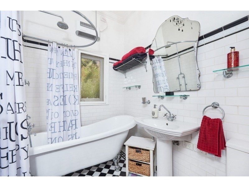 194 Homer Street, Earlwood NSW 2206