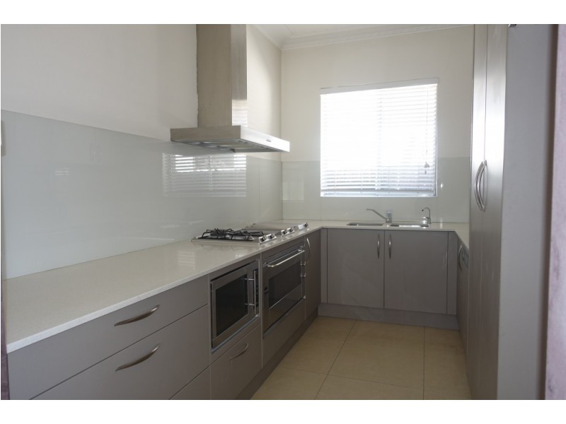 4 Larkhall Avenue, Earlwood NSW 2206