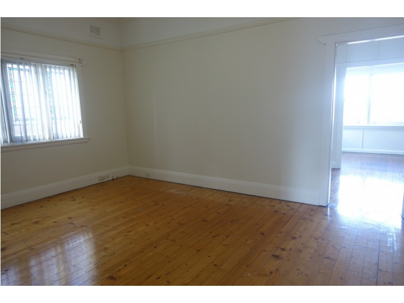 28 Robertson Street, Campsie NSW 2194