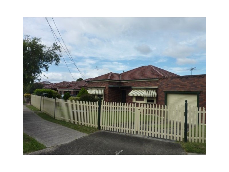 1 Charleston Avenue, Earlwood NSW 2206