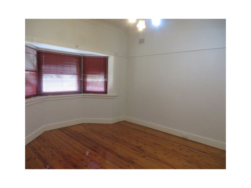 1 Charleston Avenue, Earlwood NSW 2206