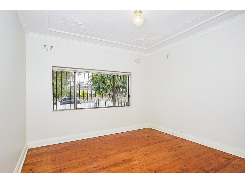 69 Gueudecourt Avenue, Earlwood NSW 2206