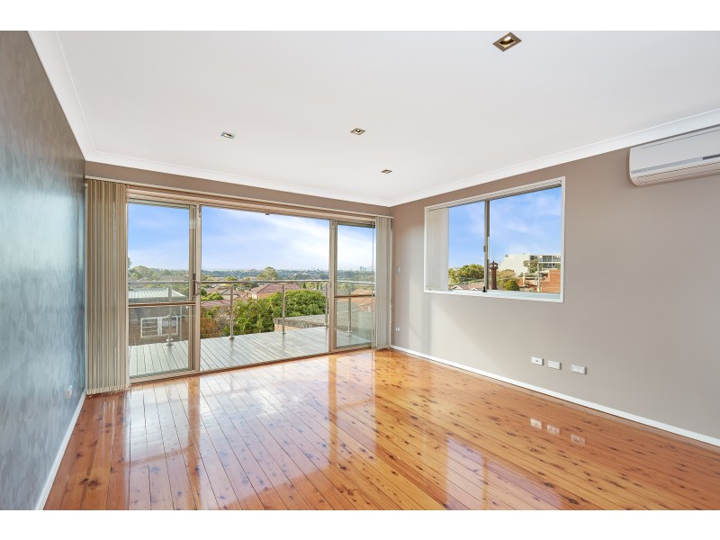 261 Homer Street, Earlwood NSW 2206