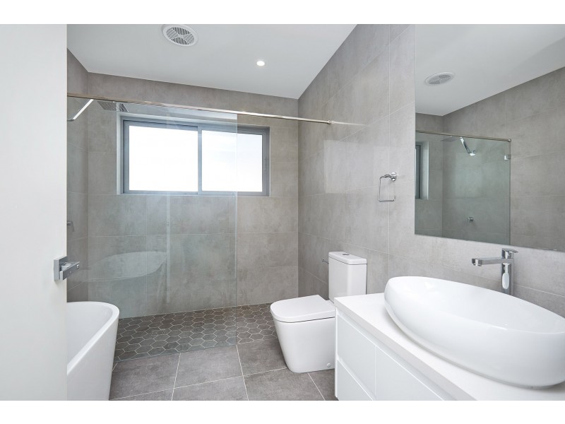 12b Narani Crescent, Earlwood NSW 2206