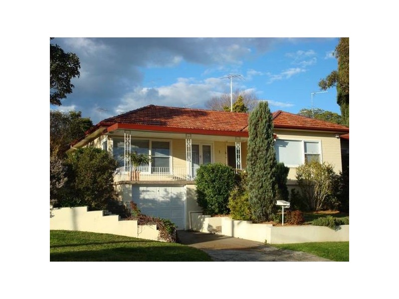 1 Coreen Avenue, Peakhurst NSW 2210