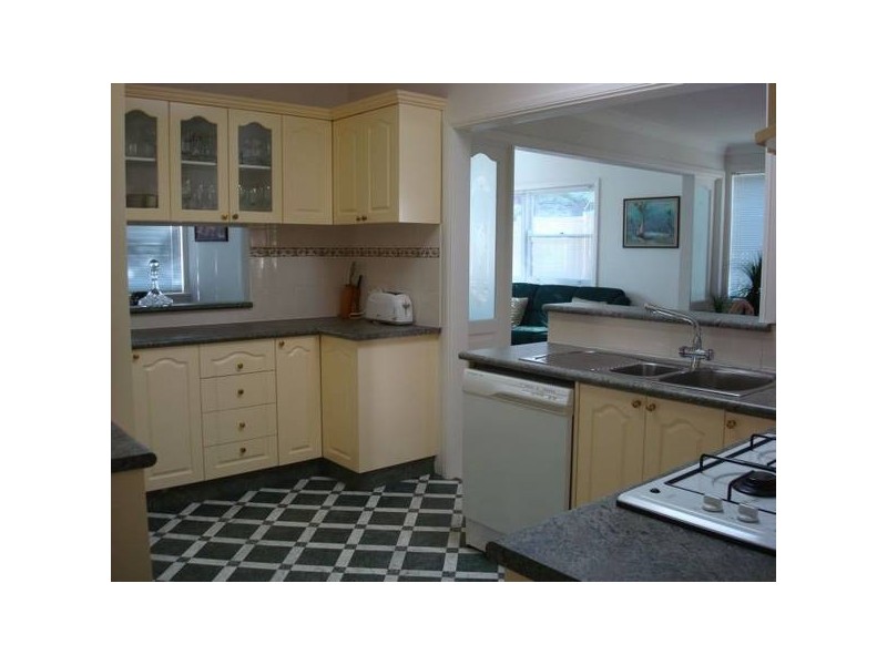 1 Coreen Avenue, Peakhurst NSW 2210