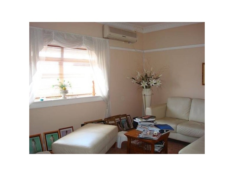 208 Homer Street, Earlwood NSW 2206