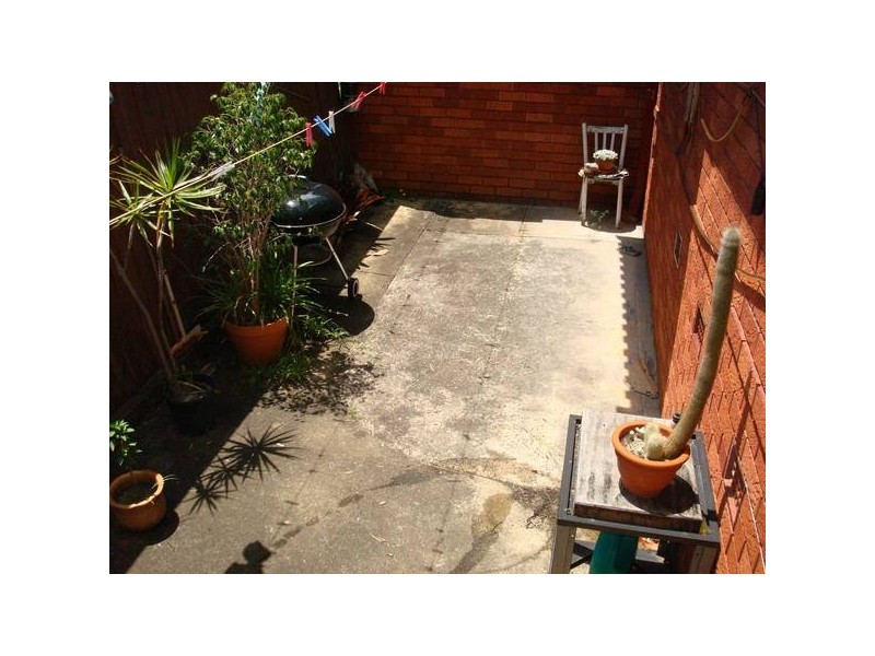 2/118 Staples Street, Kingsgrove NSW 2208