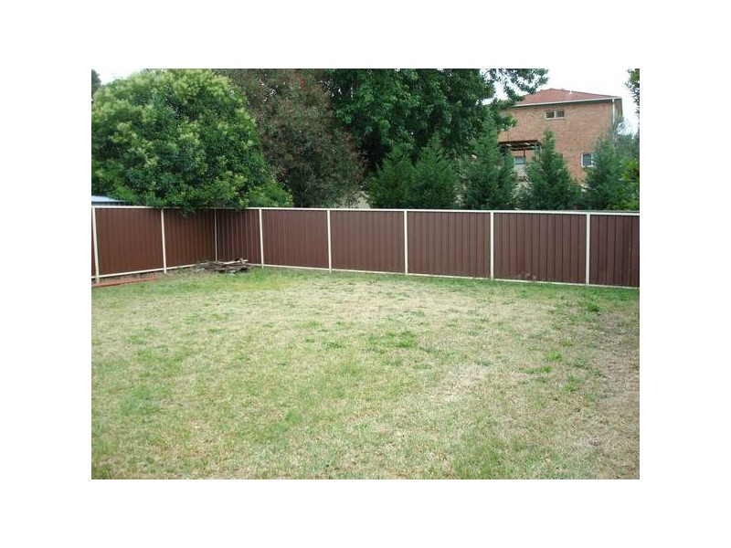 25 Hamel Crescent, Earlwood NSW 2206