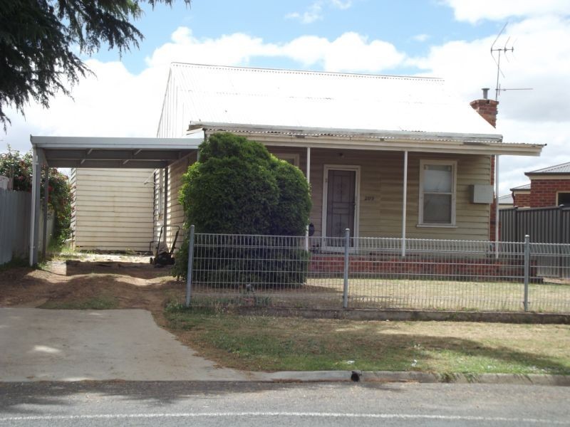 209 Gladstone Street, Maryborough VIC 3465
