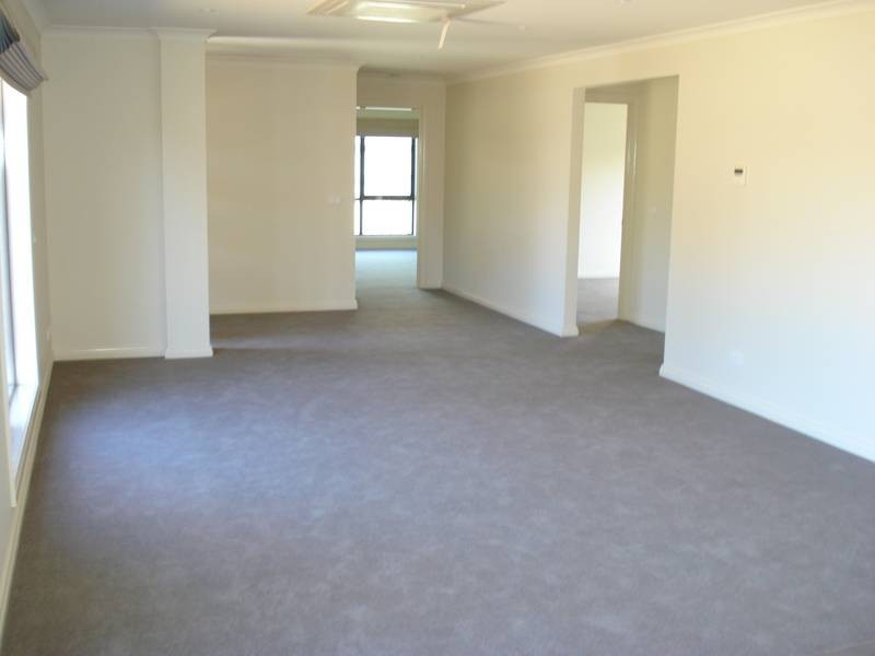 29 Dundas Road, Maryborough VIC 3465