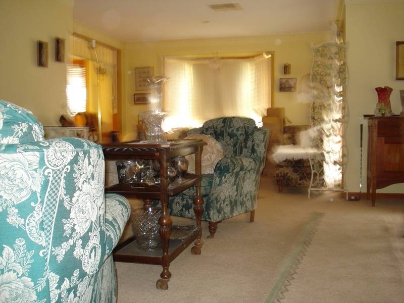 5 Williamson Court, Carisbrook VIC 3464