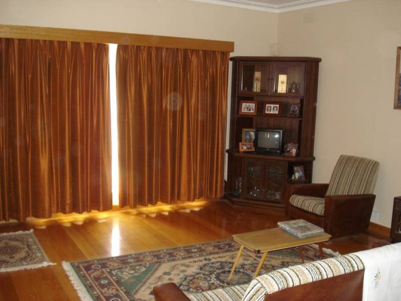 103 Chaplins Road, Carisbrook VIC 3464