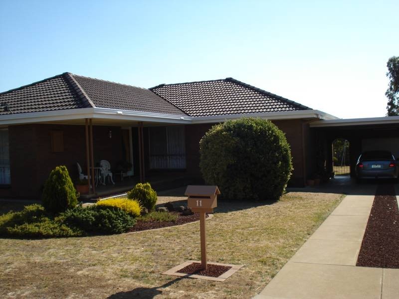 11 BRYANT STREET, Maryborough VIC 3465