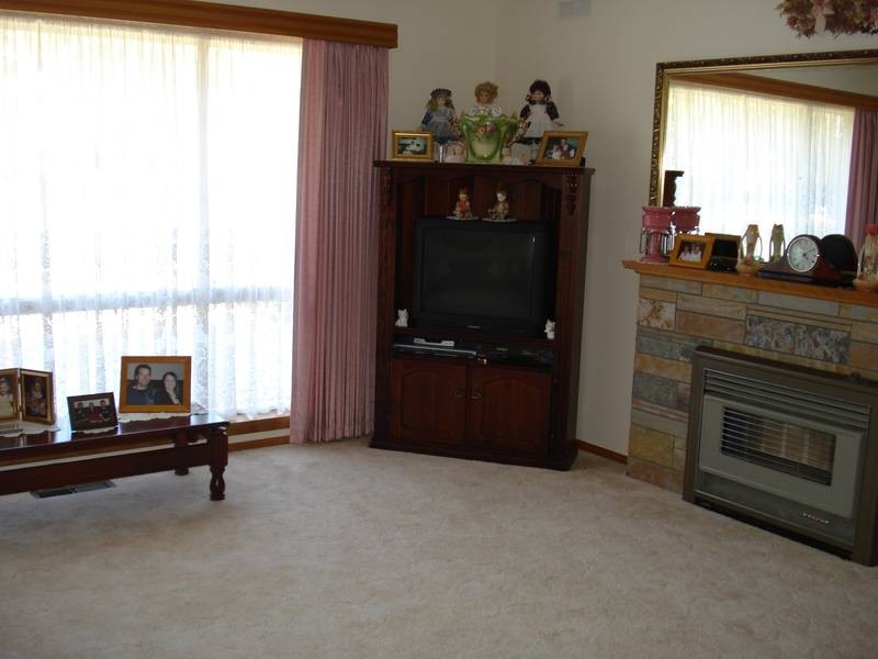 11 BRYANT STREET, Maryborough VIC 3465