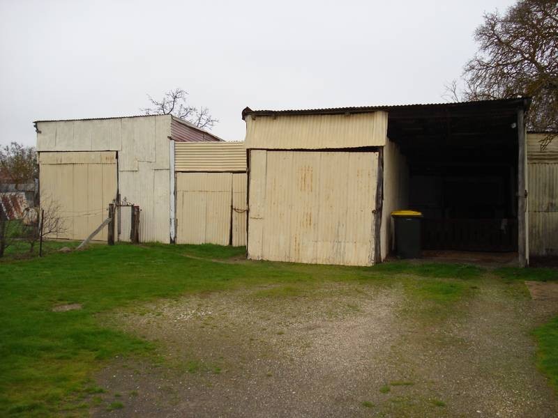 22 HENDERSONS ROAD, Bowenvale VIC 3465