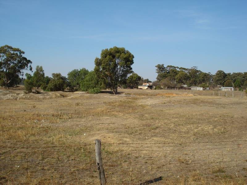 - BOWENVALE-TIMOR ROAD, Bowenvale VIC 3465