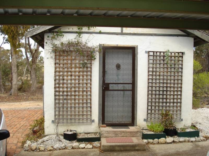 14 BROWN STREET, Maryborough VIC 3465