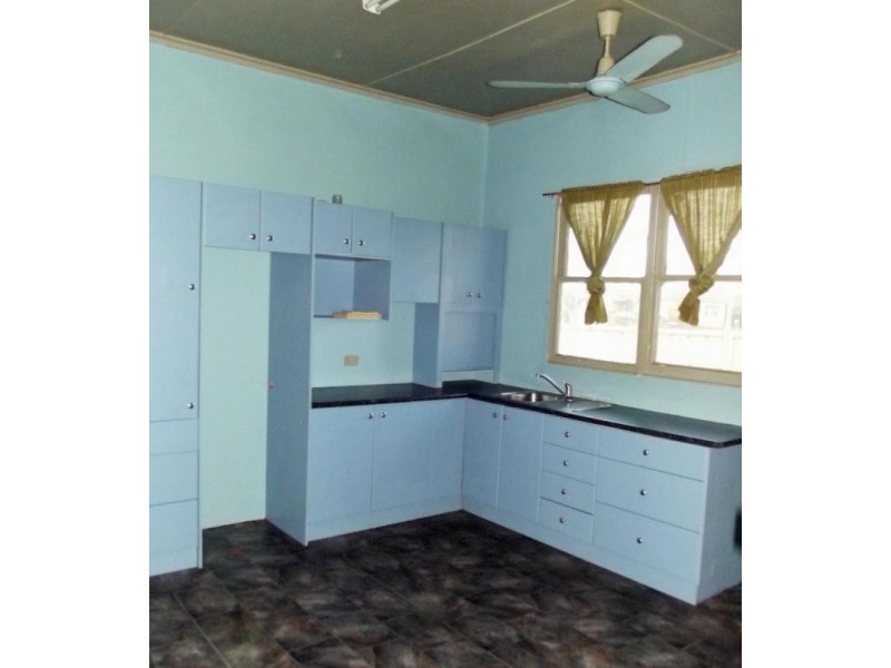 2 Rogers Street, Maryborough VIC 3465