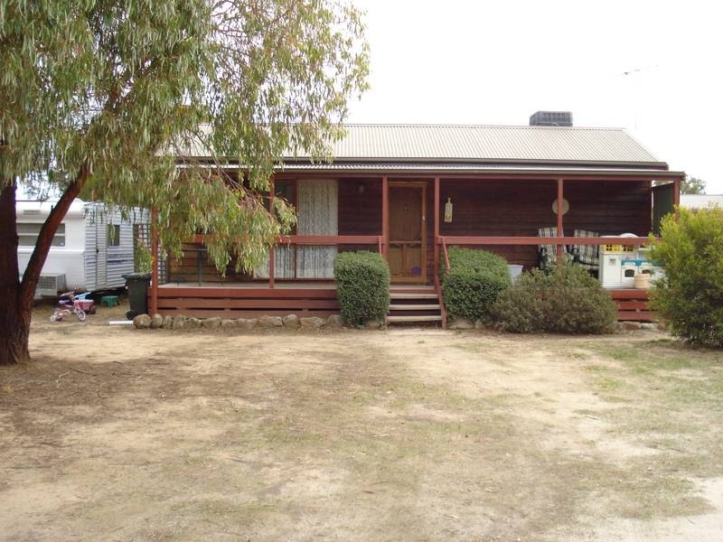 1/237 High Street, Avoca VIC 3467