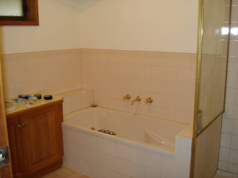 25 POWLETT STREET, Carisbrook VIC 3464