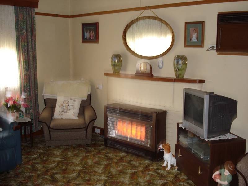 11 KENNEDY STREET, Maryborough VIC 3465