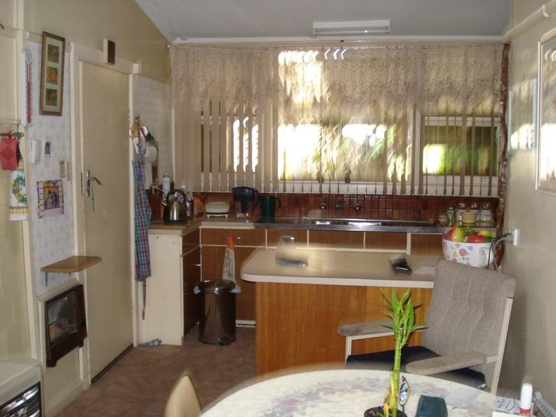 11 KENNEDY STREET, Maryborough VIC 3465