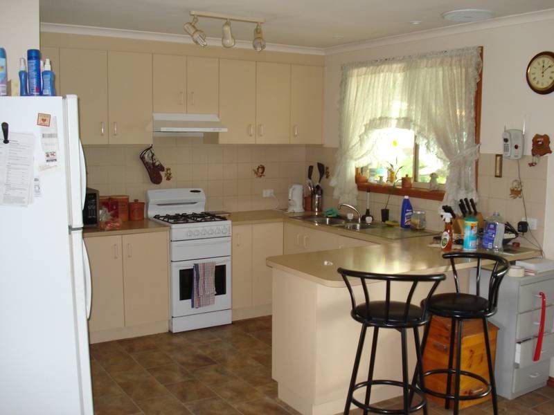 19 ALBERT STREET, Carisbrook VIC 3464