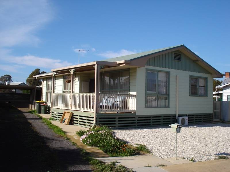 6 Golden Wattle Drive, Maryborough VIC 3465