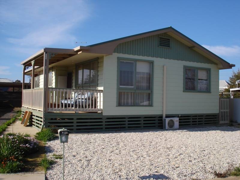 6 Golden Wattle Drive, Maryborough VIC 3465