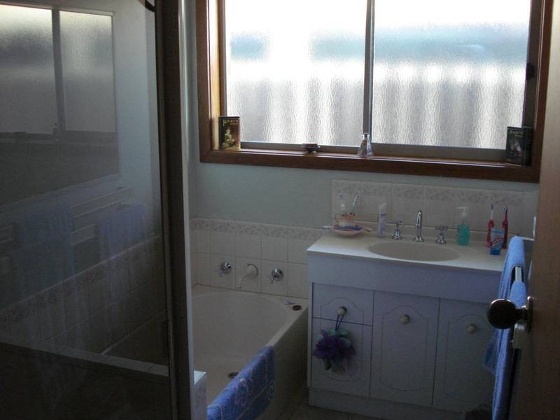 39 POWLETT STREET, Carisbrook VIC 3464