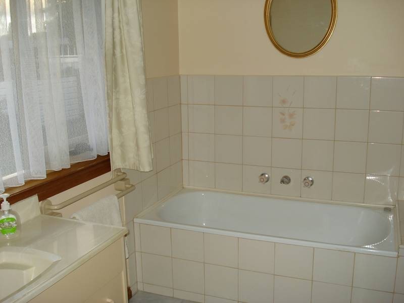 35 BROUGHAM STREET, Maryborough VIC 3465