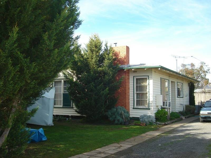 220 Railway Street, Maryborough VIC 3465