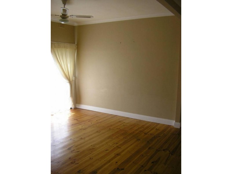 24 Raglan Street, Maryborough VIC 3465